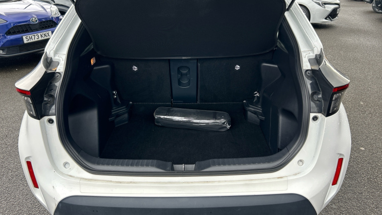 Toyota Yaris Cross 1.5 Hybrid Design 5dr CVT Hybrid Estate